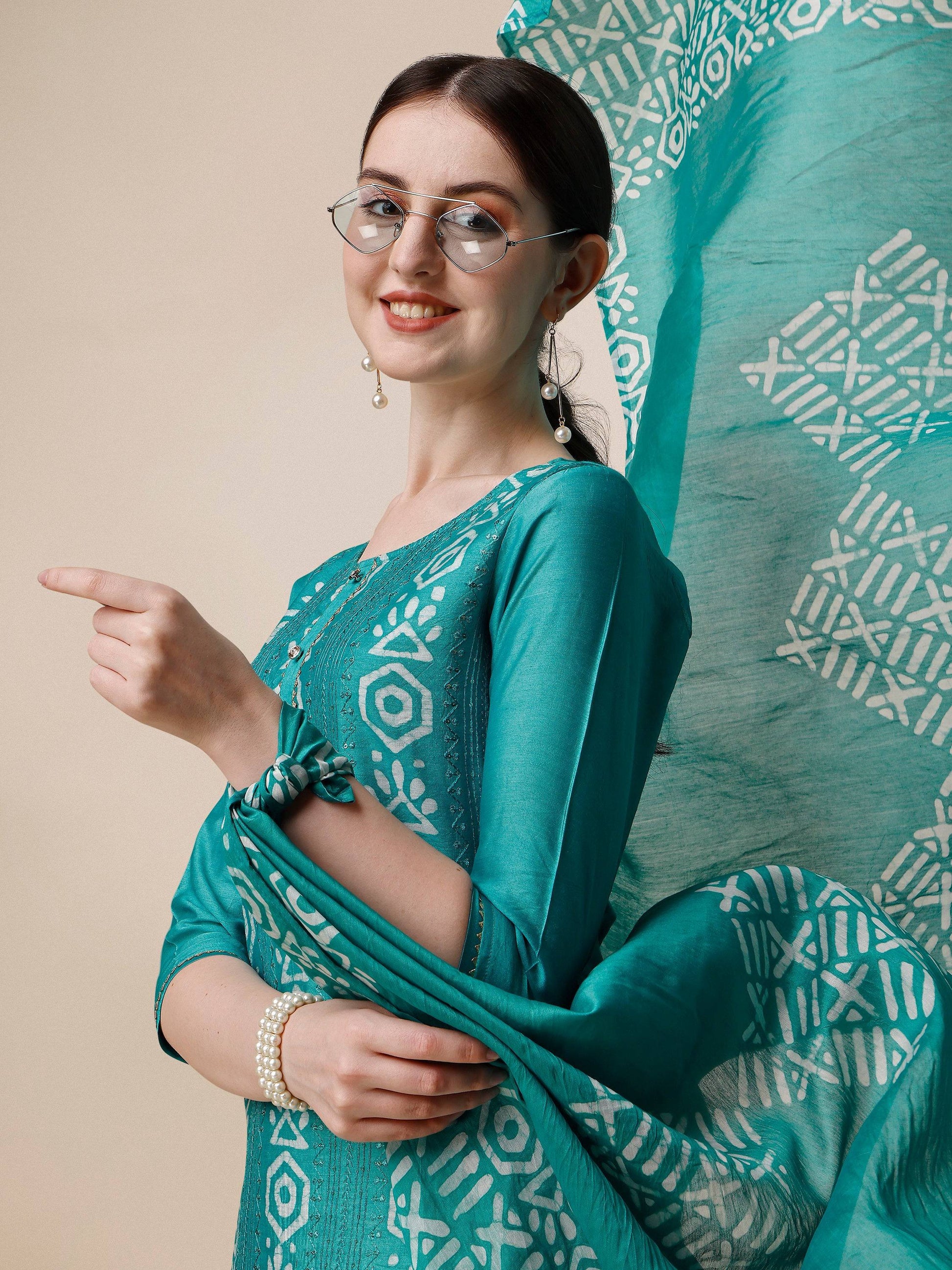 Embroidered Kurta With Pant And Dupatta Set, Multicolor - Hiral Fashion