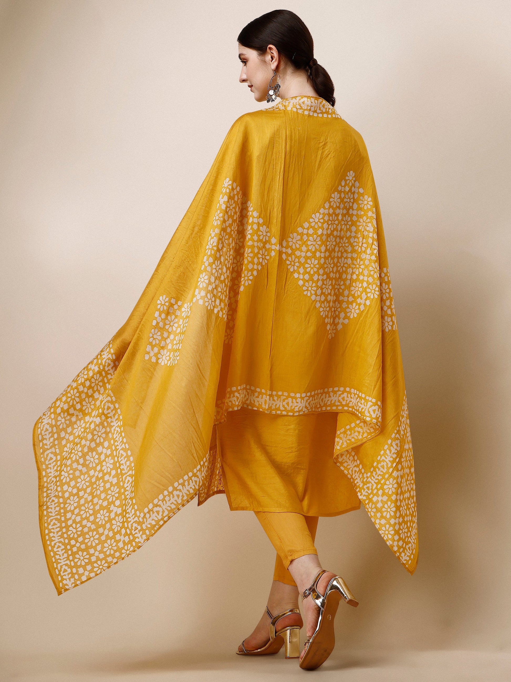 Printed & Embroidered Kurta With Pant & Dupatta Set, Multicolor - Hiral Fashion