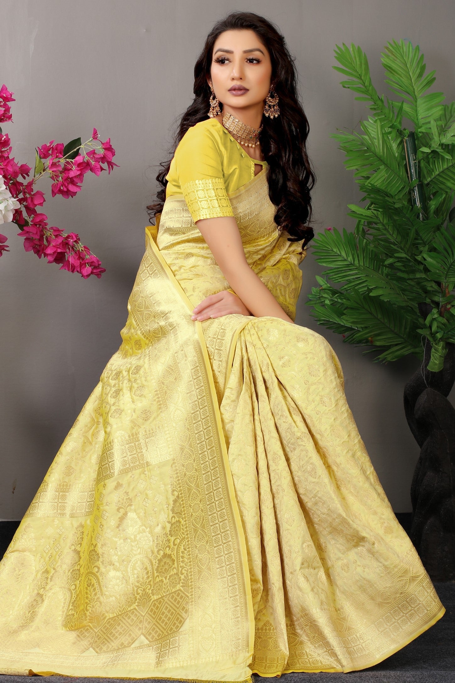 Anaita Cream Woven Design Pure Silk Banarasi Saree With Blouse