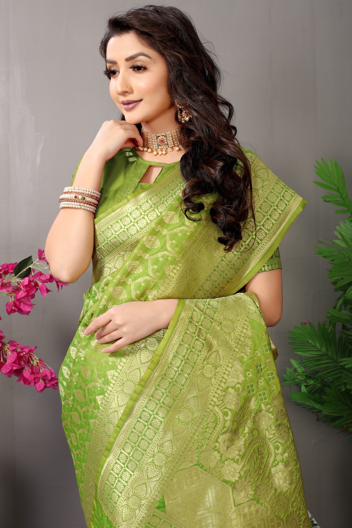 Anaita Green Woven Design Pure Silk Banarasi Saree With Blouse