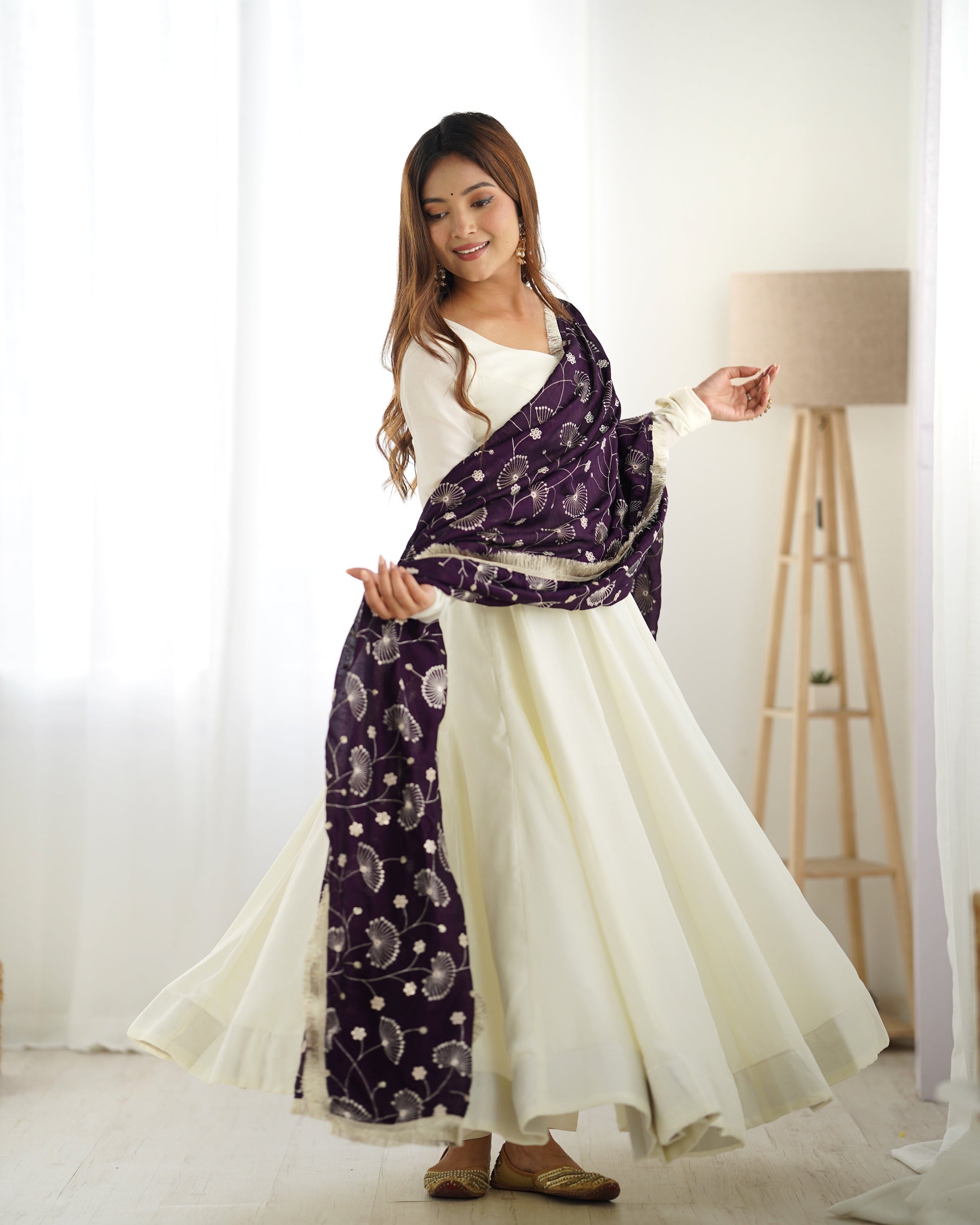 Lorenvalley White Vichitra Silk Fabric Fully Flared Anarkali Pant With Dupatta Set