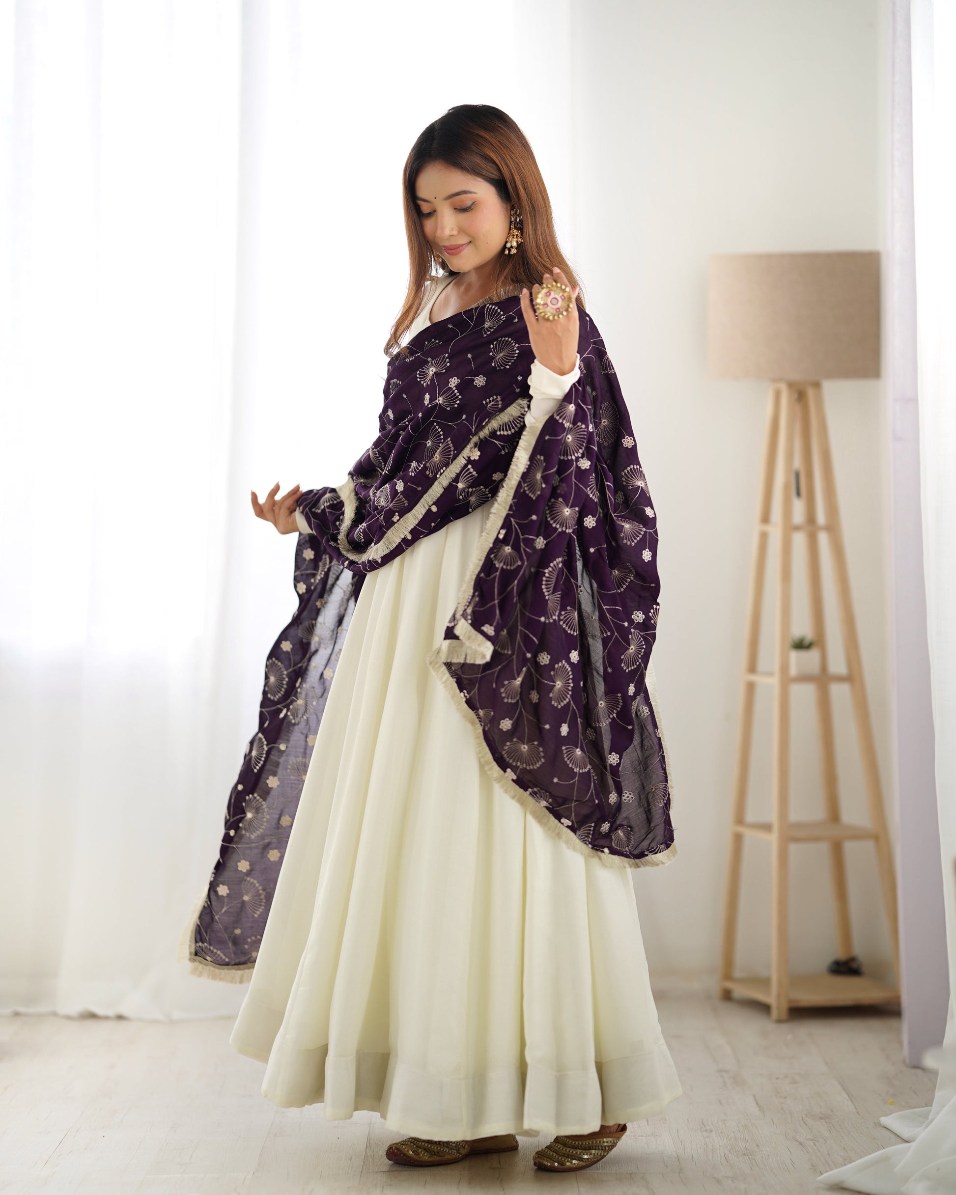 Lorenvalley White Vichitra Silk Fabric Fully Flared Anarkali Pant With Dupatta Set