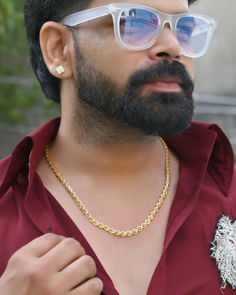 VOJ Gold-Polished Designer Contemporay Chain For Men 