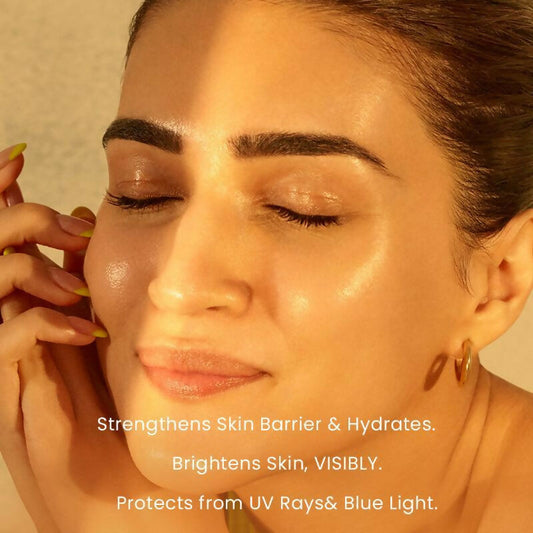 Hyphen By Kriti Sanon Daily Face Care Regime Combo - Oily & Combination Skin, with Glow Serum, Moisturizer & Sunscreen