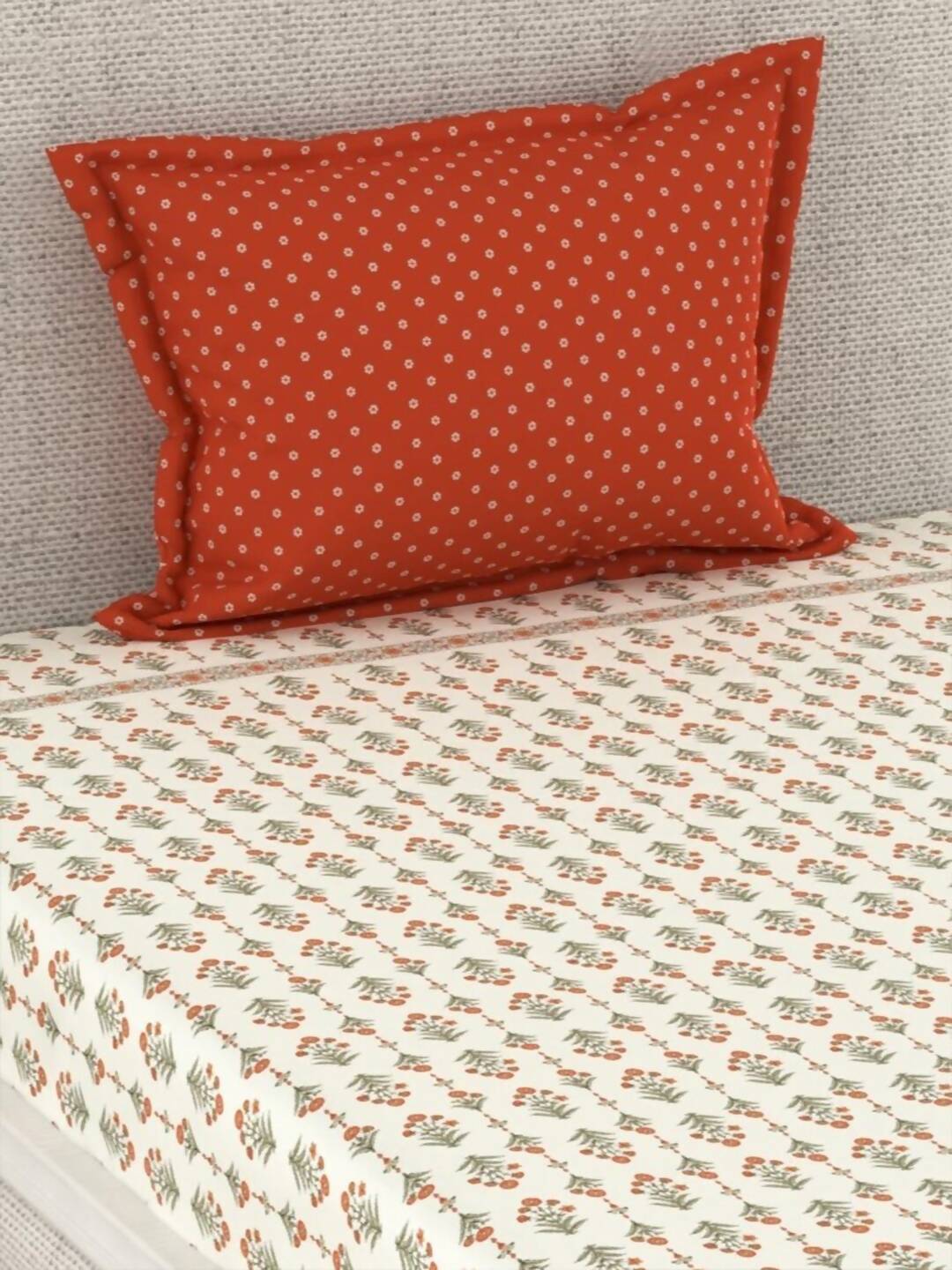 CHHAVI INDIA Cream-Coloured & Orange Floral Ultra Soft 210 TC Bedsheet with Pillow Covers 