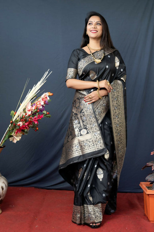 Jyoti Fashion Women's Black Paithani Silk Zari Woven Saree with Blouse | Swadesiicart