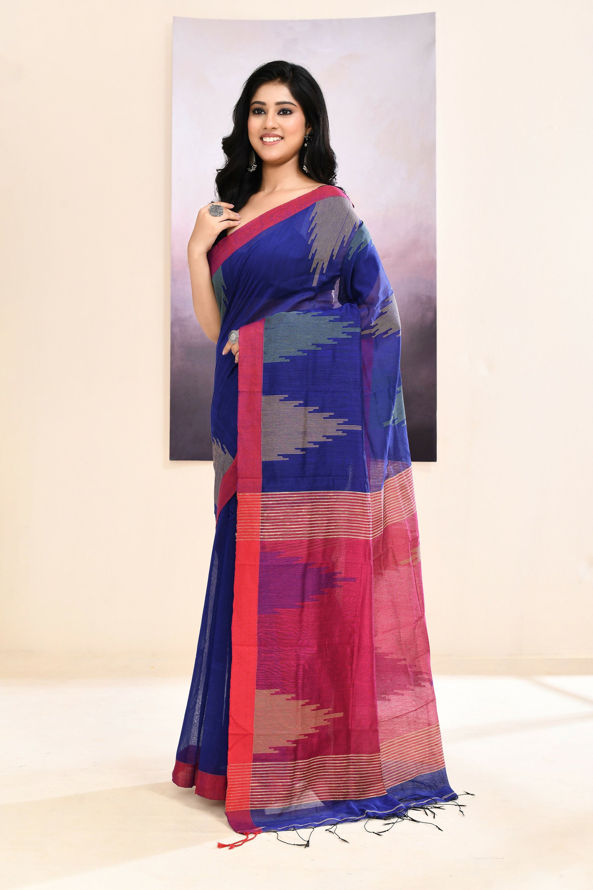 Piyari Fashion Women's Blue Temple Border Embellished Cotton Blend Jamdani Saree