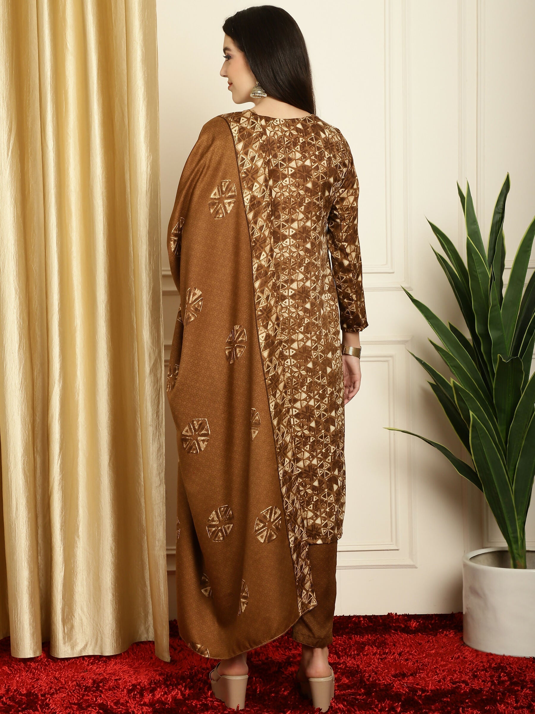 Jyoti Fashion Women's Brown Pashmina Floral Digital Printed Kurta with Trouser & Dupatta | Swadesiicart