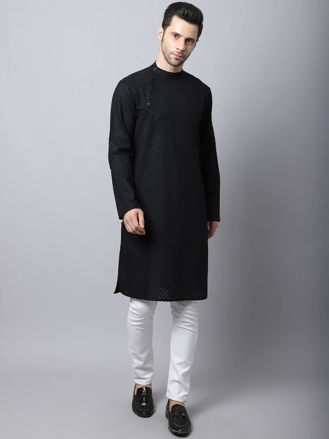 Even Apparels Black Pure Cotton Men's Kurta With Side Placket (MMS446) 
