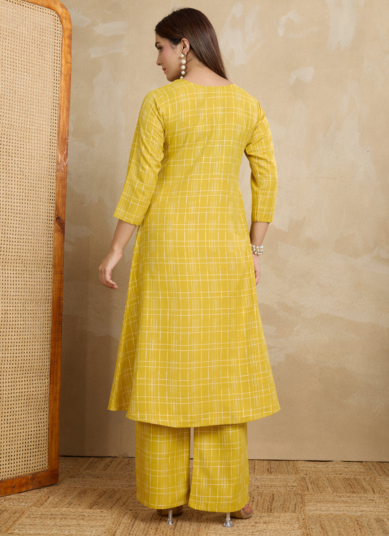 Prazu Fashion Yellow Printed Cotton Blend Kurta Pant Set