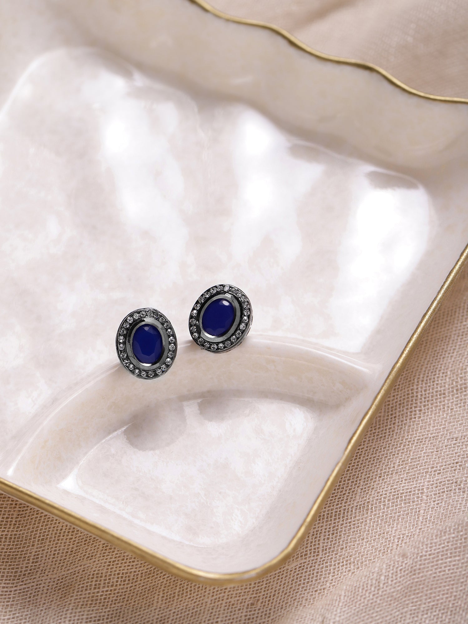 Silver-Plated Oval Kundan Studs Earrings - Ruby Raang - Grab2buy