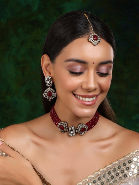 Maroon Stone and Mossainite Kundan in Maroon Onyx with Matching Earrings and Maang Tikka - Ruby Raang