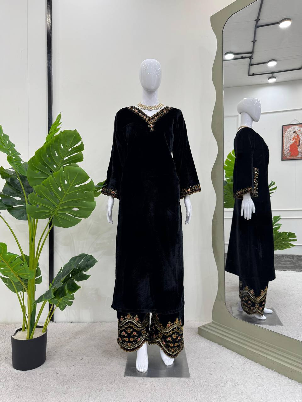 Prazu Fashion Black Viscose Velvet Thread Sequence Salwar Suit