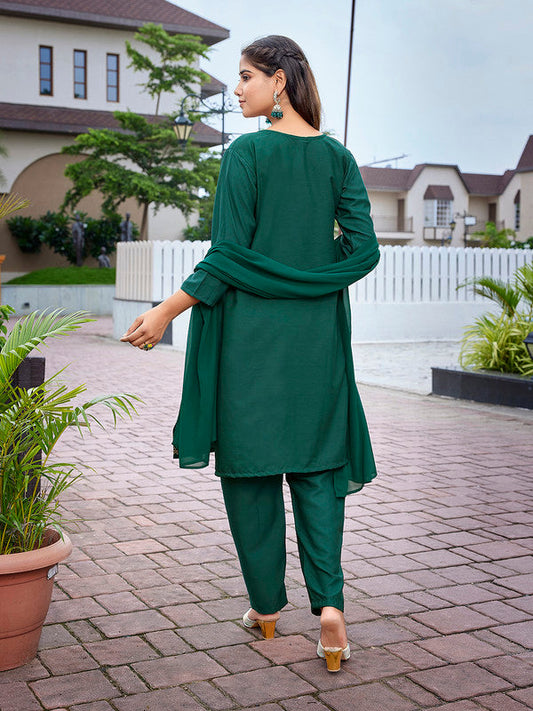 NOZ2TOZ Women's Crepe Printed Straight Kurta Pant With Dupatta - Bottle Green