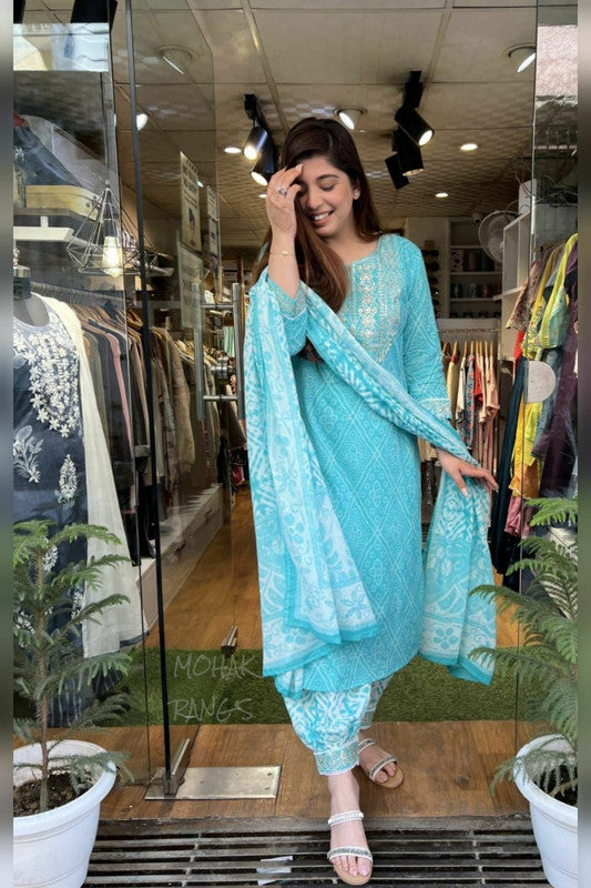 NOZ2TOZ Womens Sky Blue Cotton Bandhani Printed & Embroidery Kurta Set With Dupatta