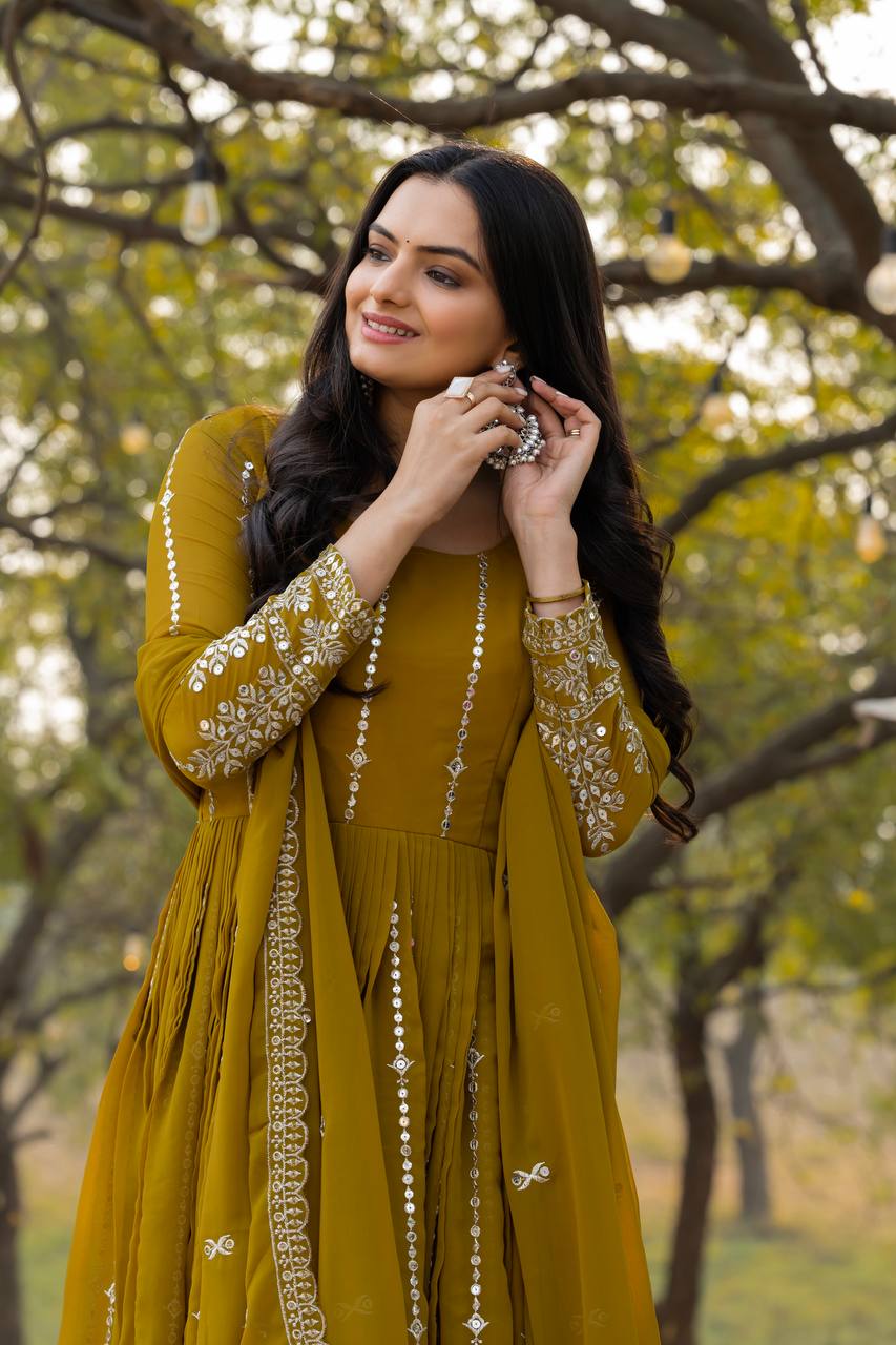 Lehenga Mart Georgette Long Gown & Dupatta for wedding Party wear