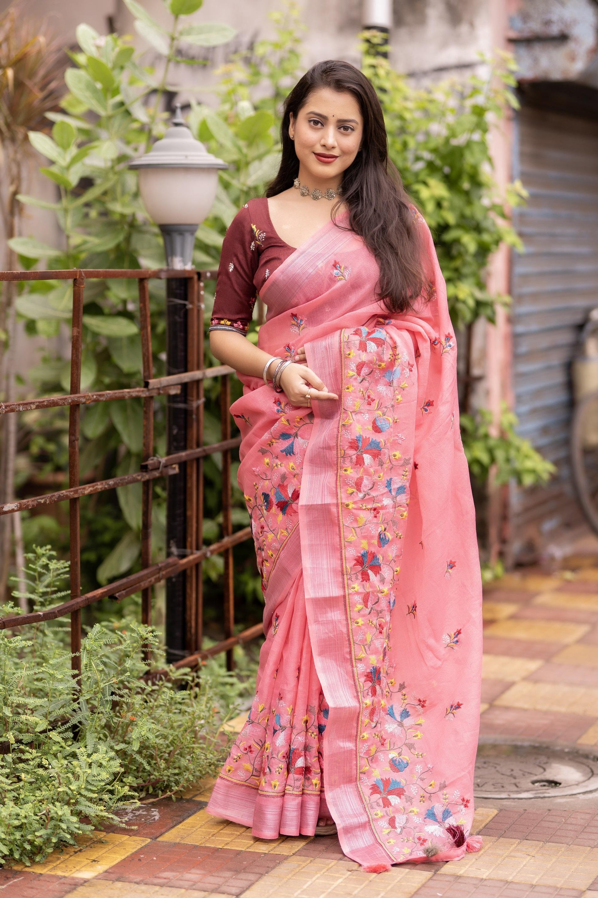 Pink Pure Linen Ethnic Motifs Saree with Unstitched Blouse - A2M