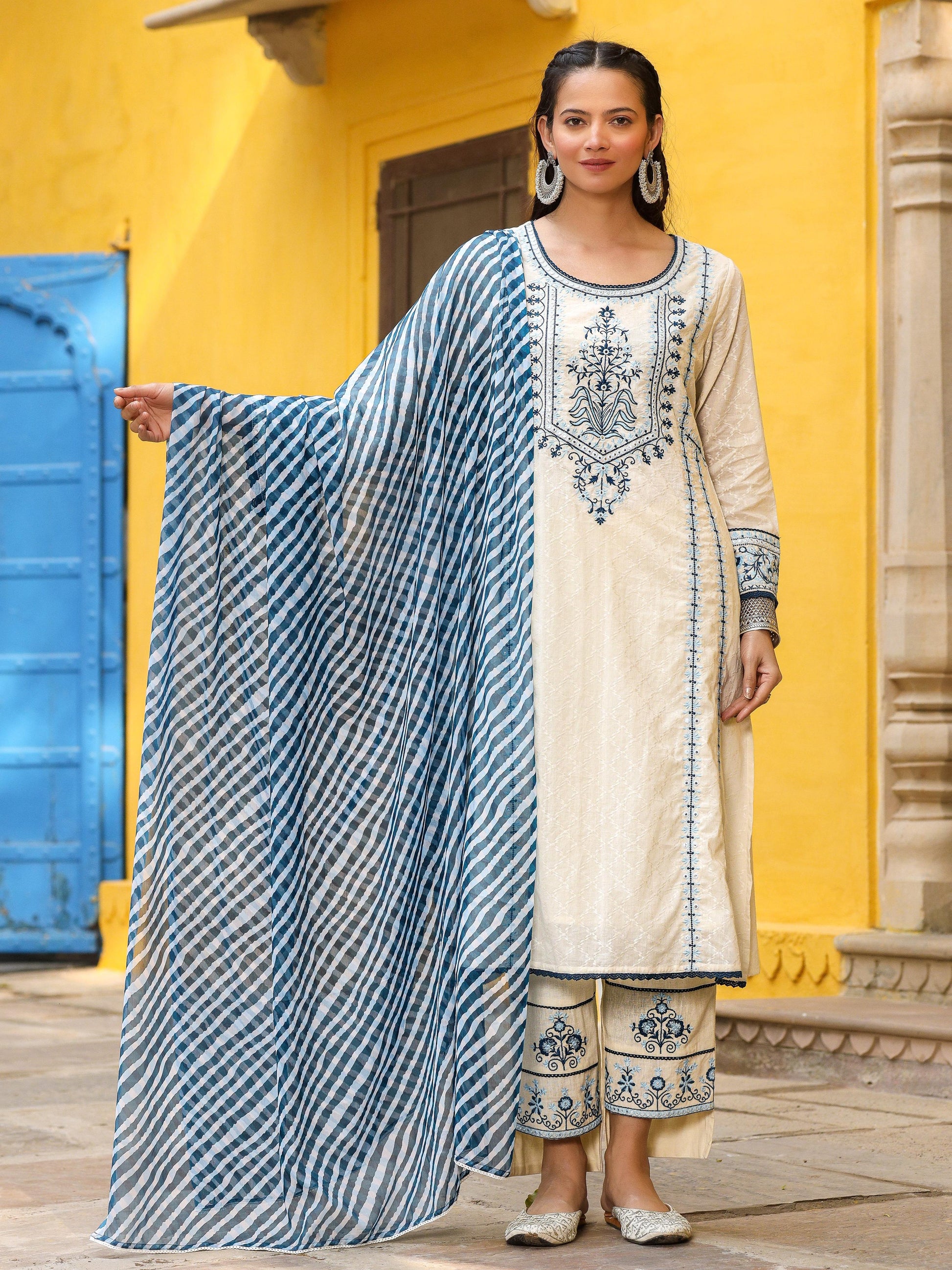 Juniper Women's White Pure Cotton Embroidered Kurta Set