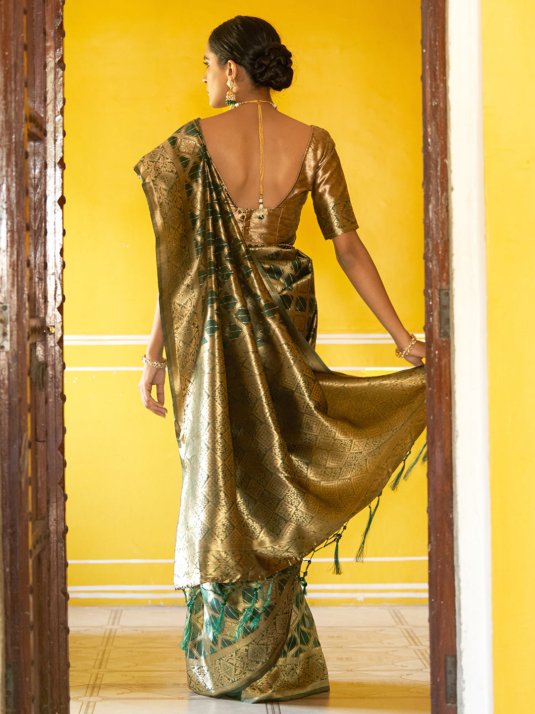 Janasya Dark Green Organza Woven Ethnic Motifs Kanjeevaram Grab2Buy 