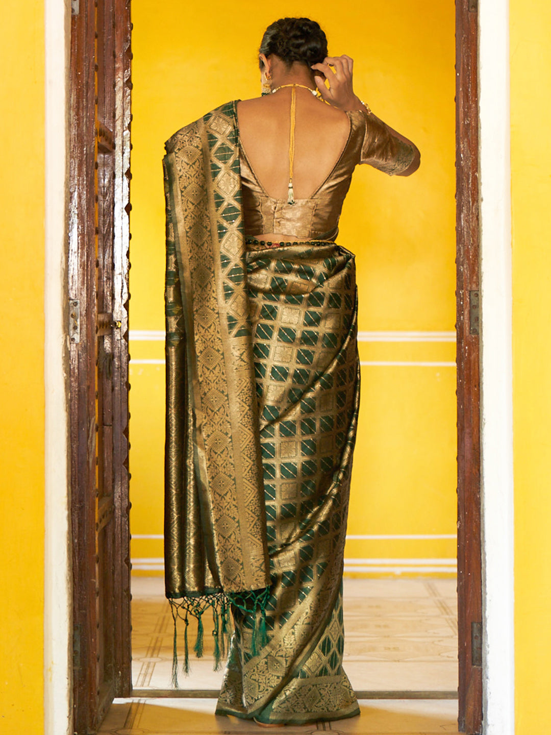 Janasya Dark Green Organza Woven Ethnic Motifs Kanjeevaram Grab2Buy 