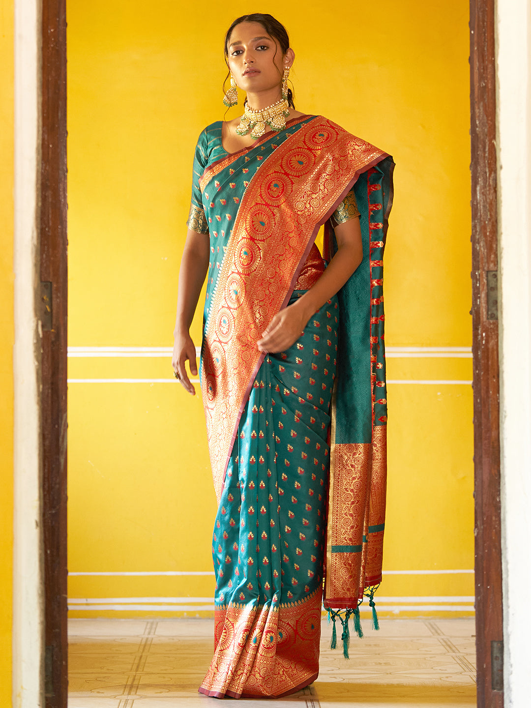 Janasya Green Silk Blend Woven Ethnic Motifs Woven Design Grab2Buy 