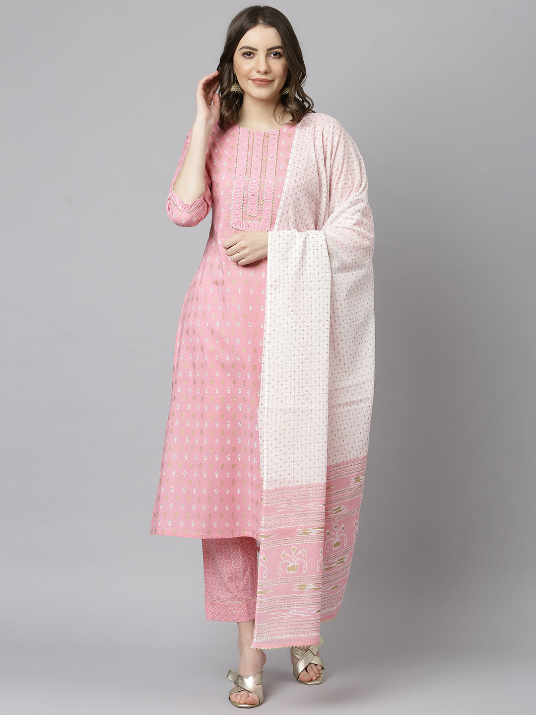 Janasya Women's Light Pink Cotton Gold Print Kurta With Pant And Dupatta 