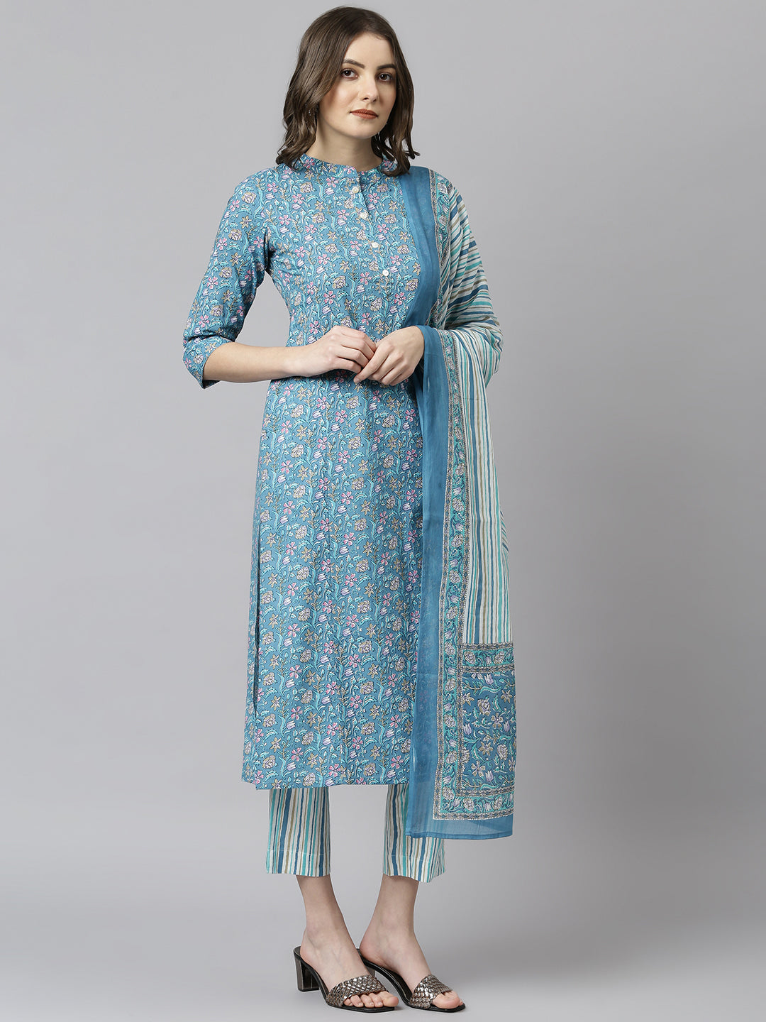 Janasya Women's Blue Cotton Floral Print Kurta With Pant And Dupatta 