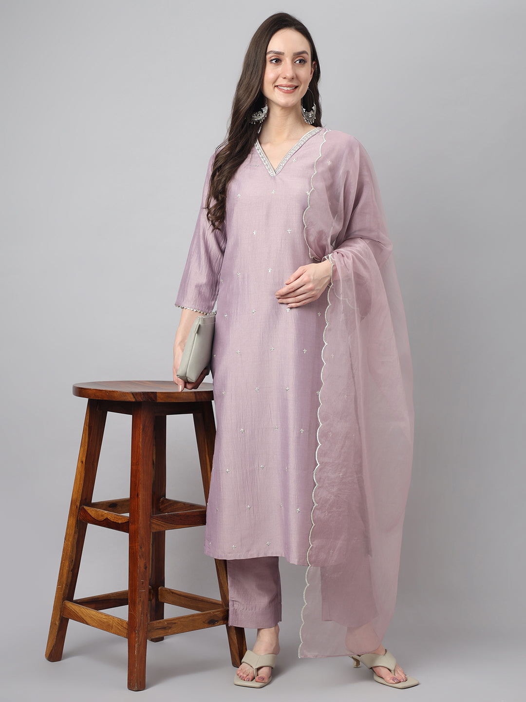 Janasya Women's Lavender Chinon Solid Straight Festive Kurta Set 
