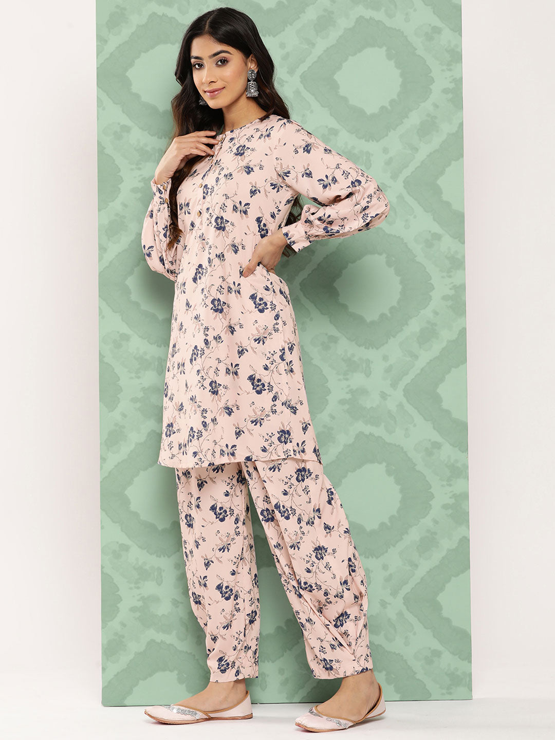 Janasya Women's Light Peach Crepe Digital Printed Straight Casual Kurta Set