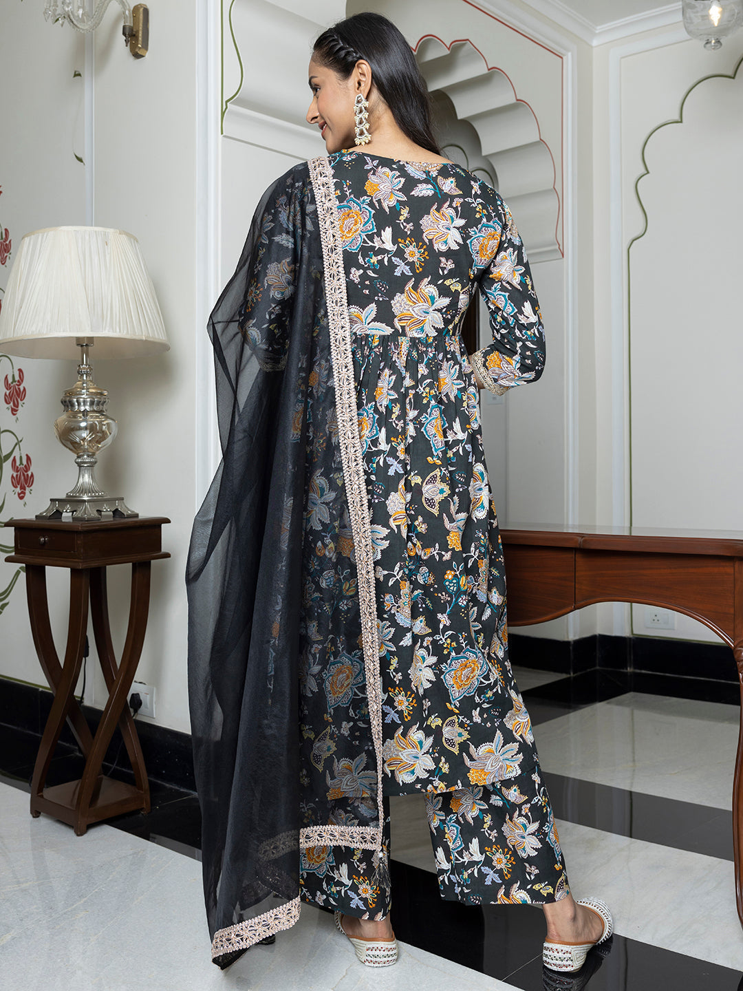 Janasya Women's Black Cotton Embellished Festive Empire Kurta Set 
