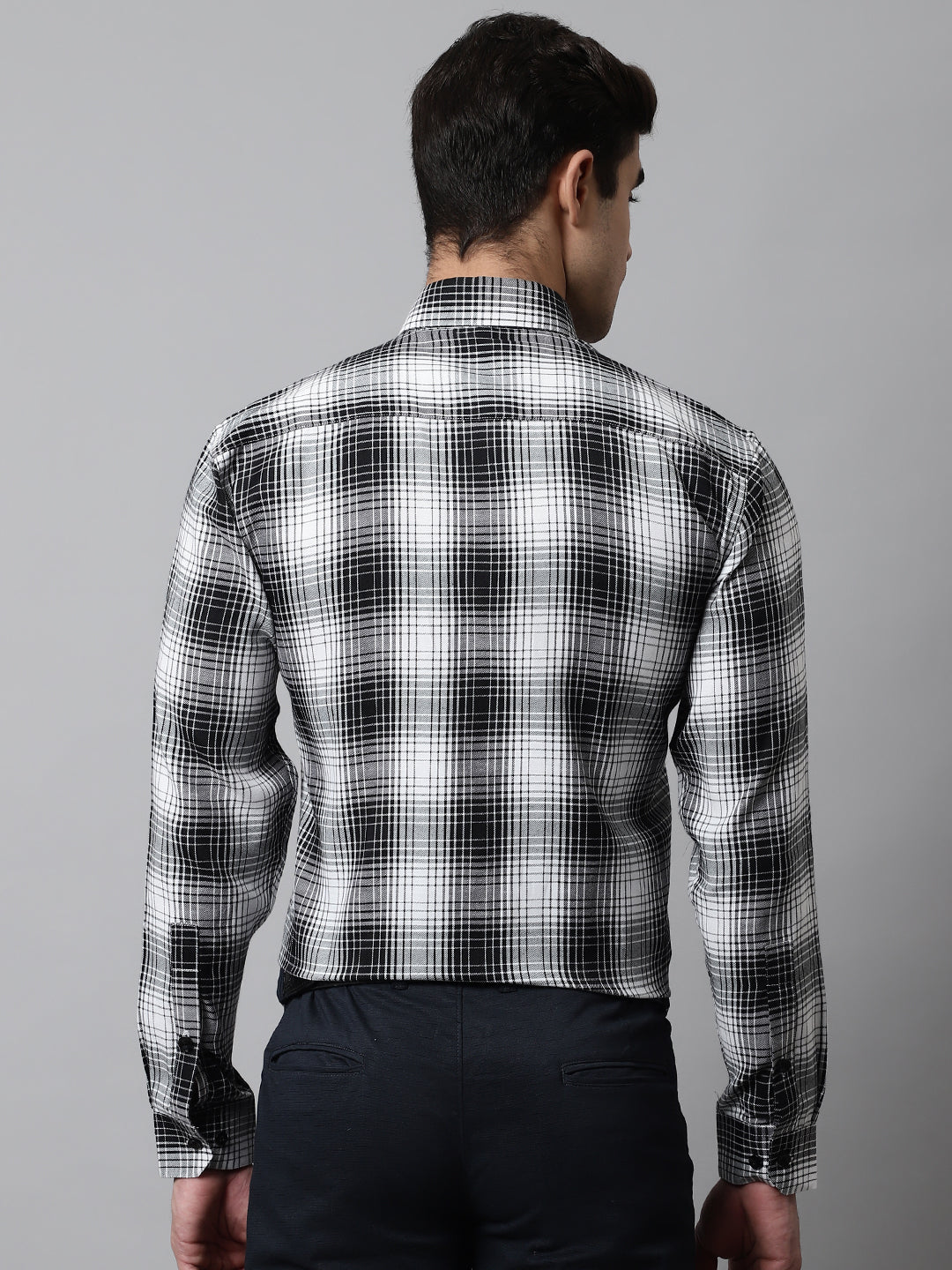 Jainish Men's Black Checks Regular Fit Cotton Formal Shirt
