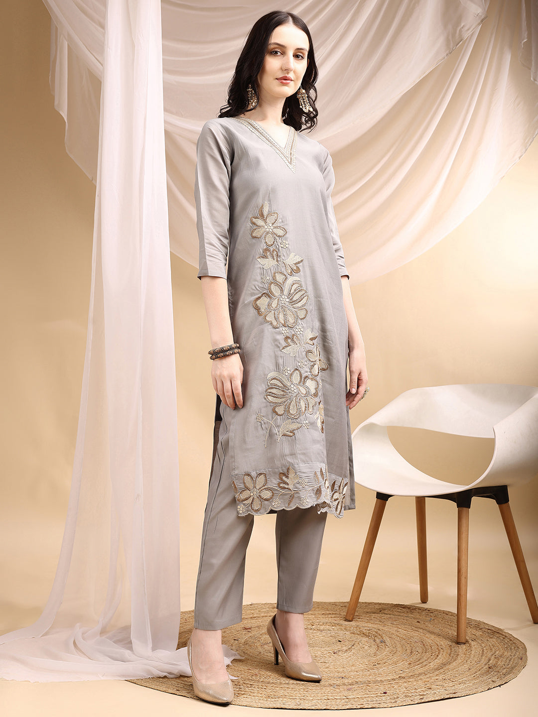 Hand & Thread Placement Embroidered Kurta With Pant & Embroidered Dupatta, Grey - Hiral Fashion