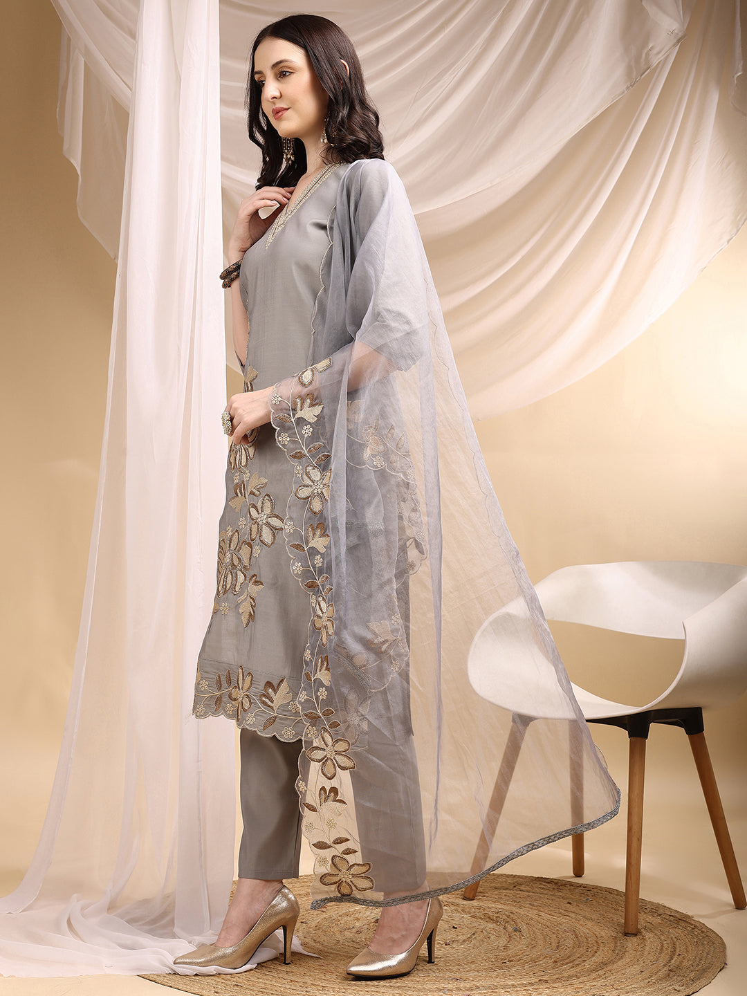 Hand & Thread Placement Embroidered Kurta With Pant & Embroidered Dupatta, Grey - Hiral Fashion
