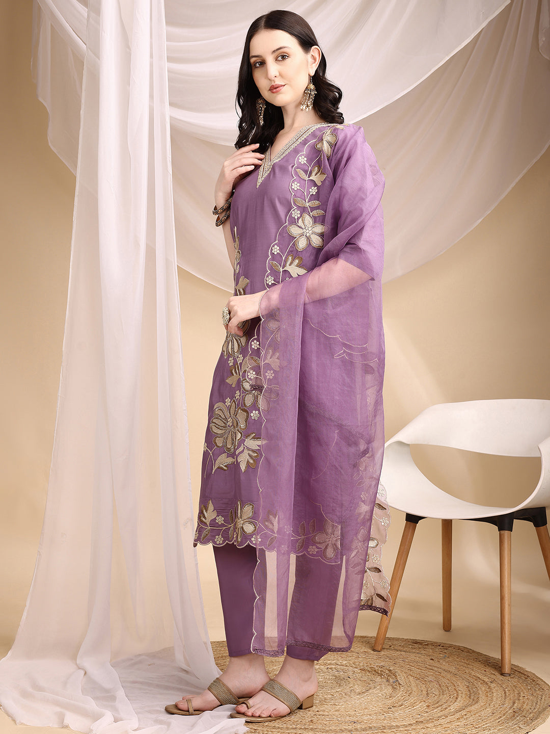 Hand & Thread Placement Embroidered Kurta With Pant & Embroidered Dupatta, Lavender - Hiral Fashion