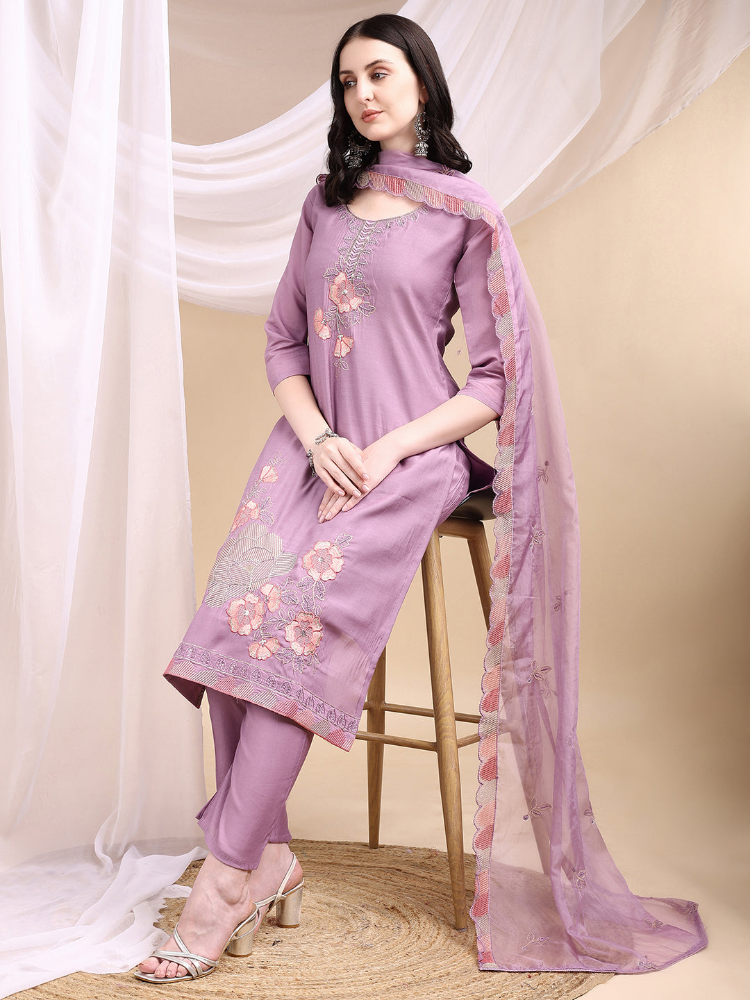 Hand Embroidered Kurta With Pant & Embroidered Dupatta, Lavender - Hiral Fashion