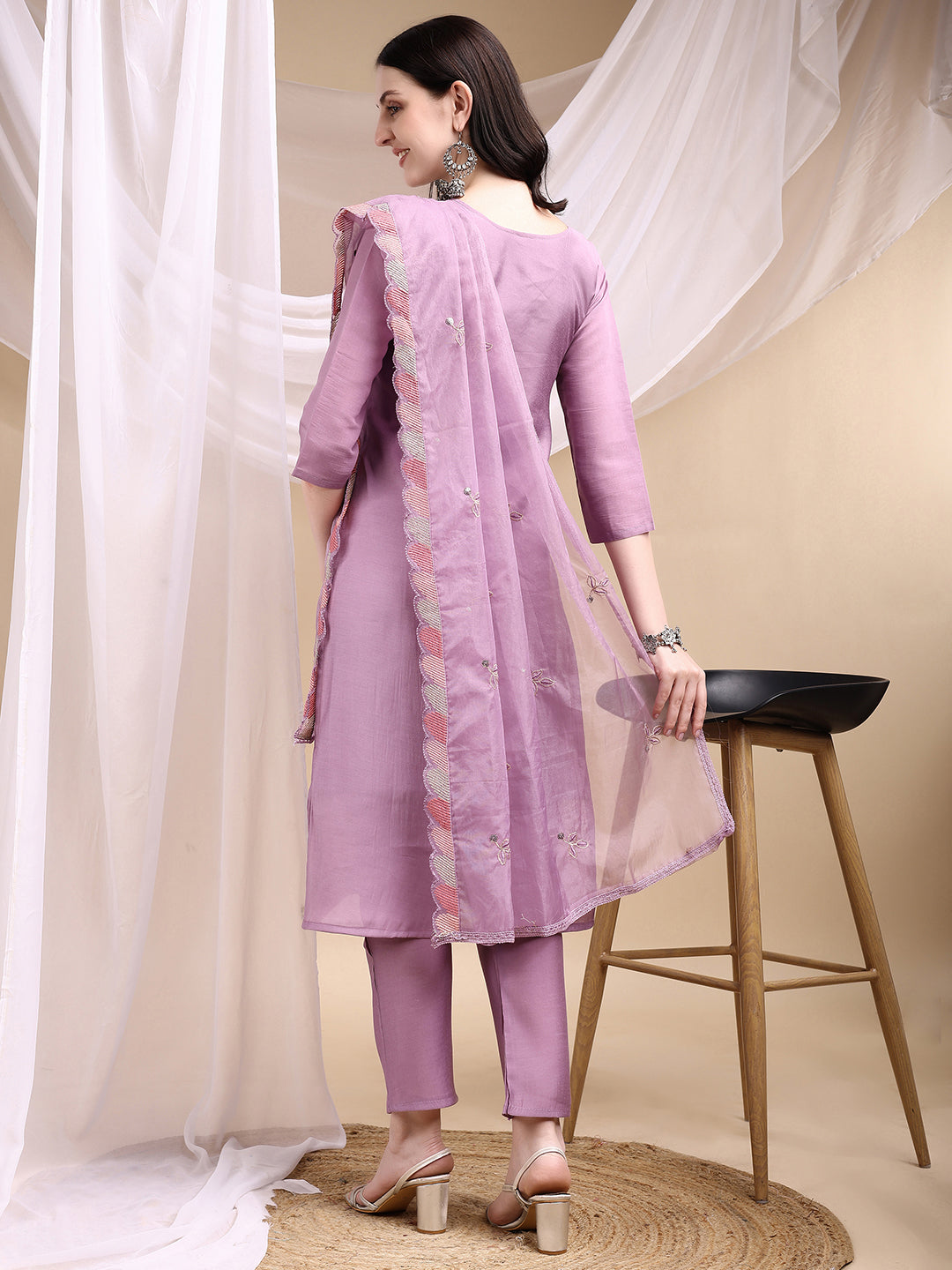 Hand Embroidered Kurta With Pant & Embroidered Dupatta, Lavender - Hiral Fashion