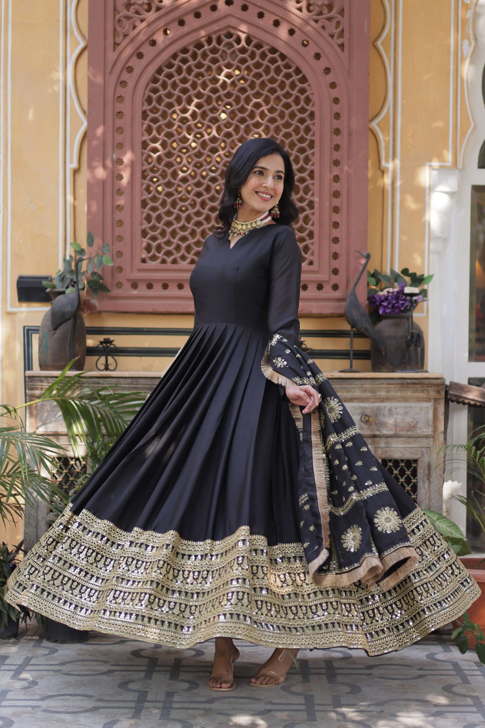 Sonakshi Women's Black Georgette Sequins Zari Embroidered Long Anarkali Sets
