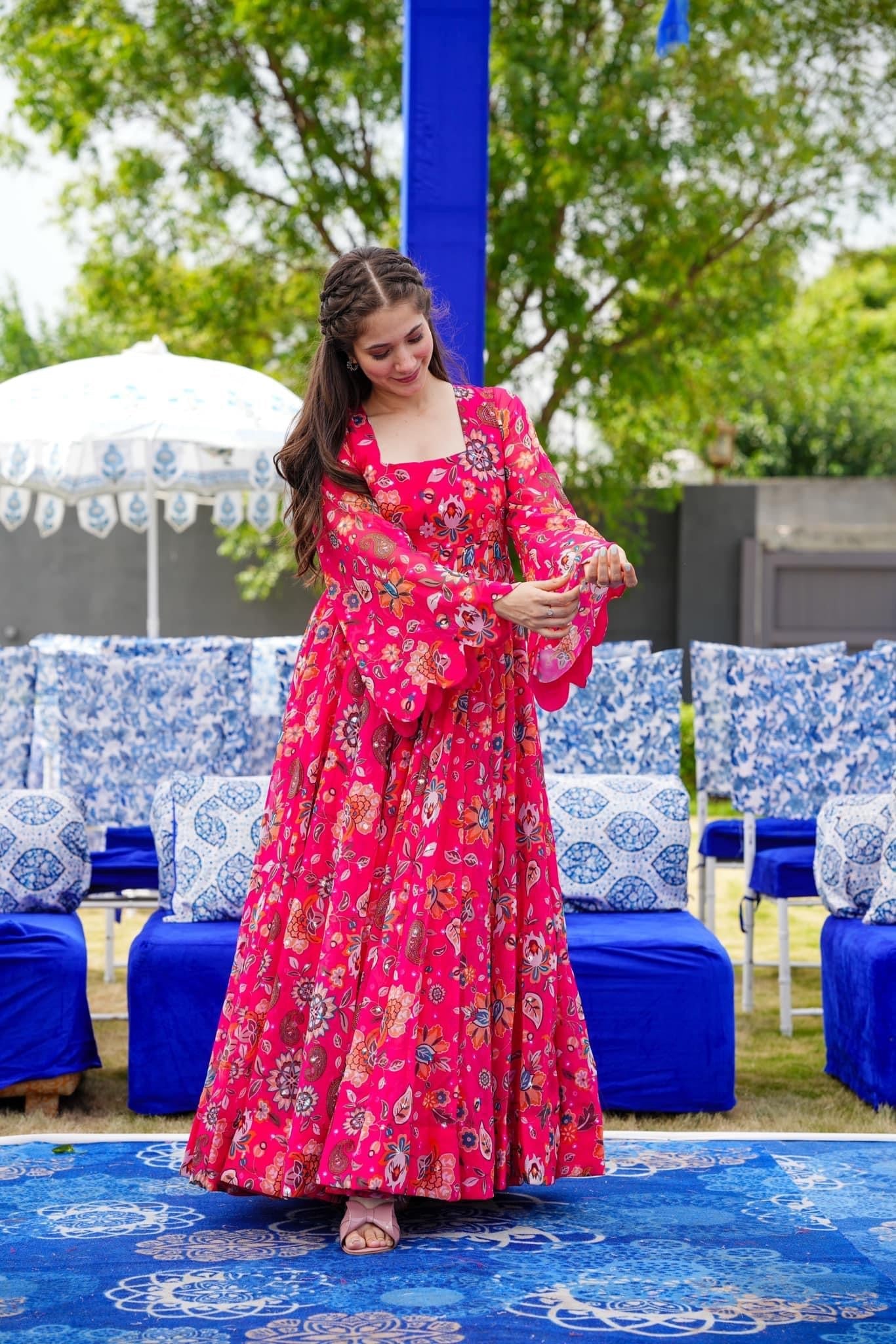Sonakshi Women's Pink Georgette Digital Print Full Round Flair Anarkali Gown Set
