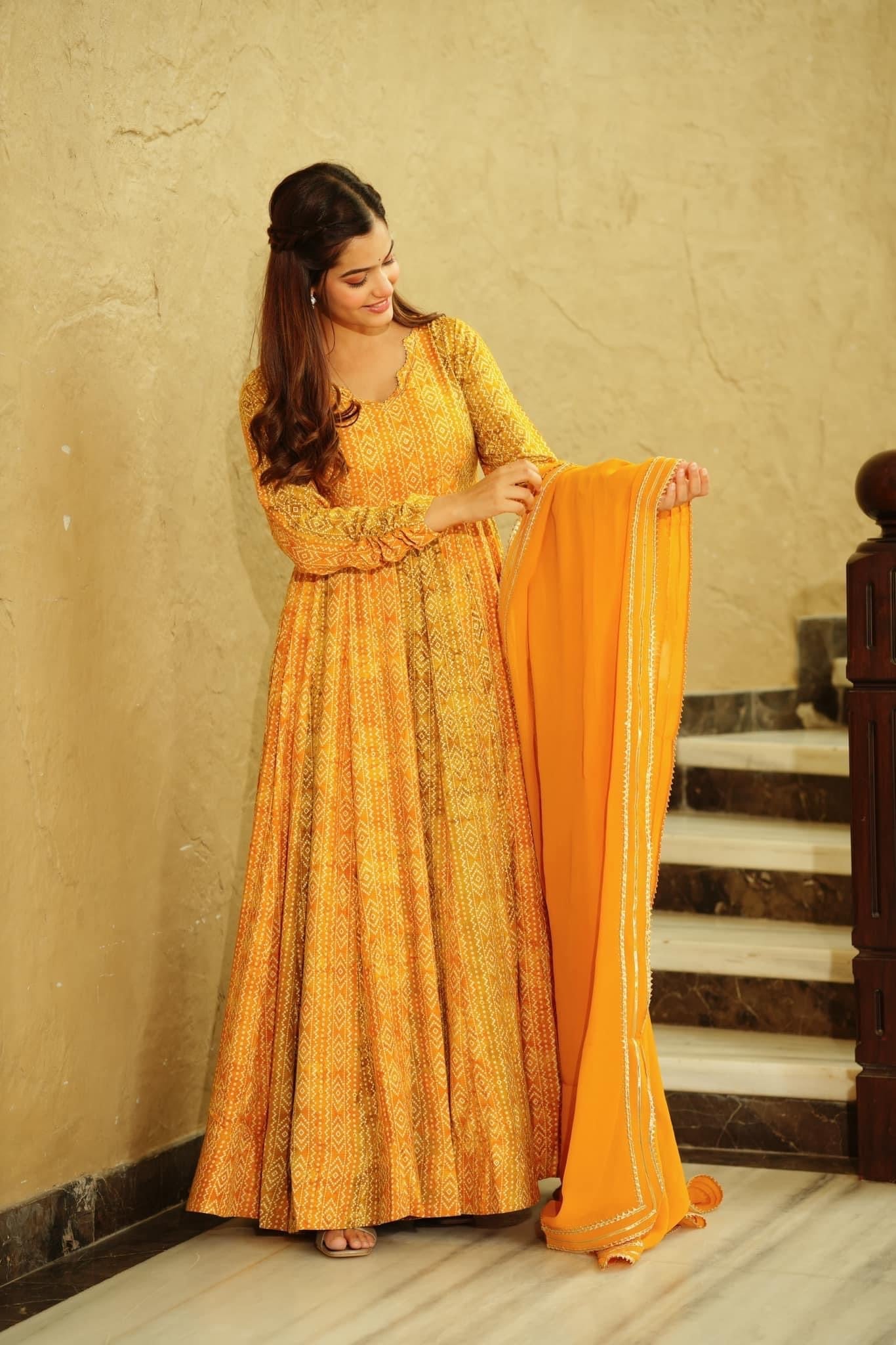 Sonakshi Women's Yellow Georgette Digital Print Full Round Flair Anarkali Gown Set With Dupatta