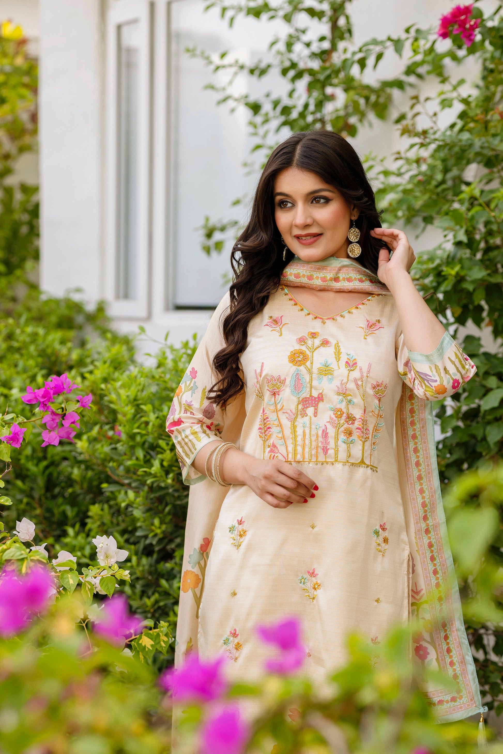 Sonakshi Women's Chandan Viscose Assam Silk Kurta Set With Dupatta