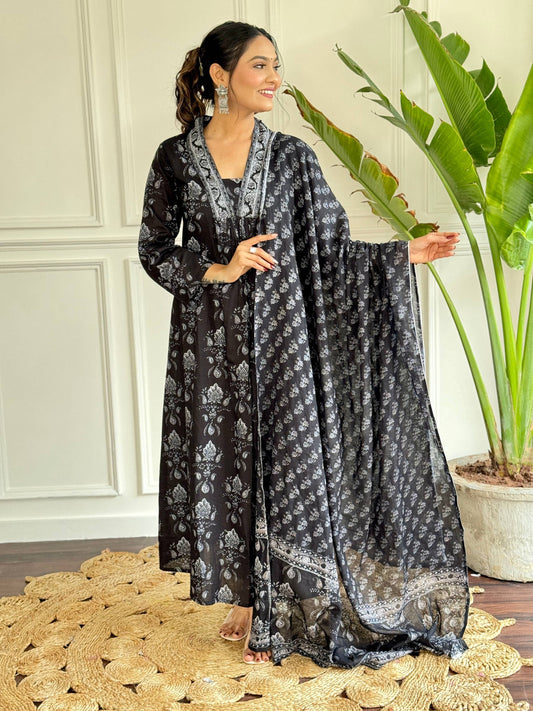 Sonakshi Women's Black Pure Cotton Kurta Set With Dupatta