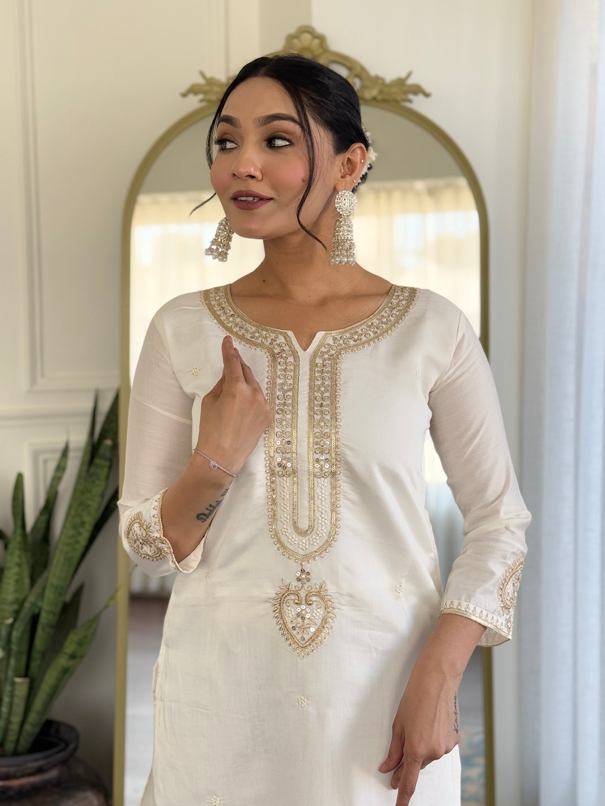 Sonakshi Women's Cream Viscose Chanderi Kurta Set with Dupatta