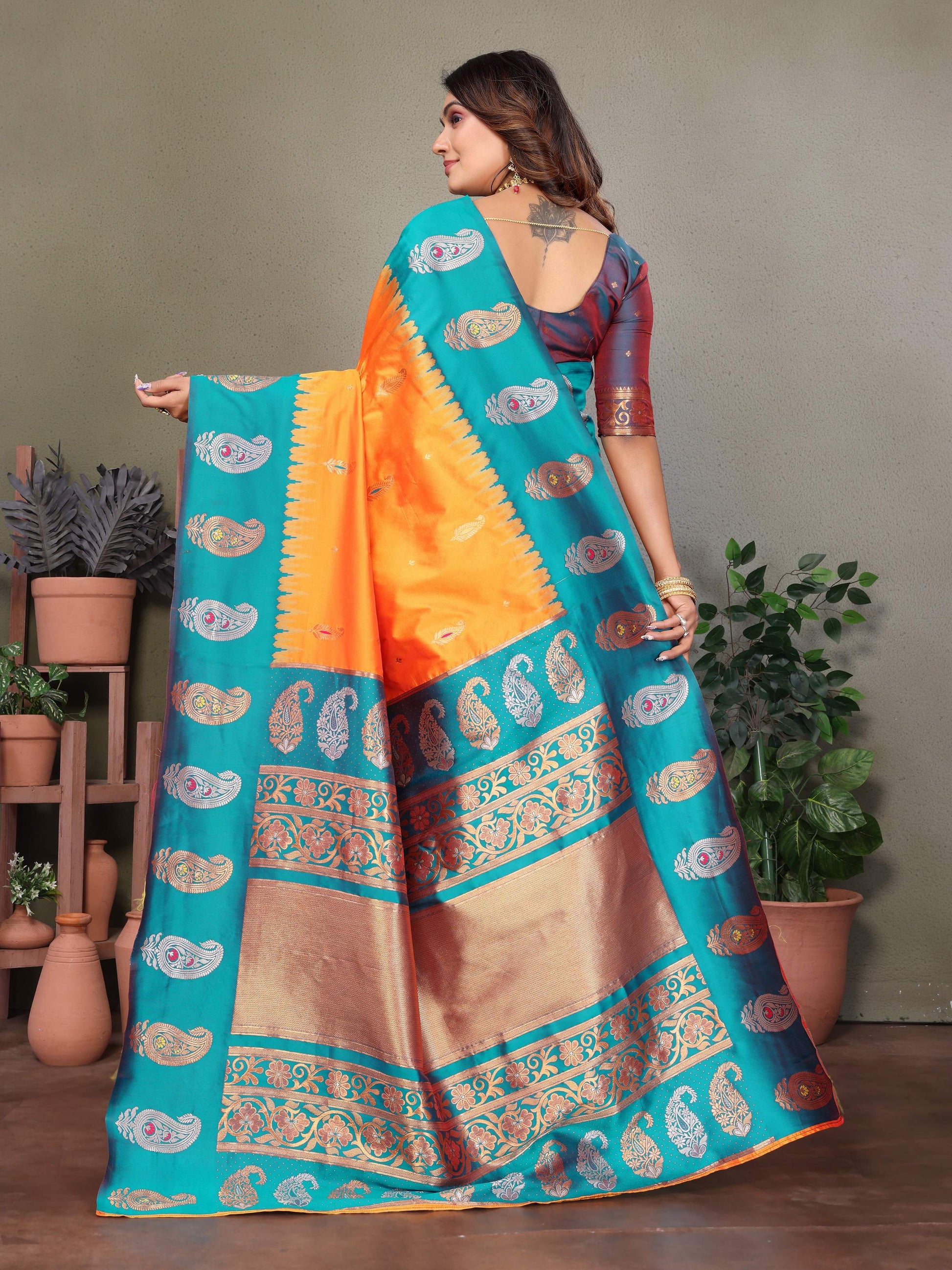 Sonakshi Women's Fenta Banarasi Silk Zari Woven Traditional Saree with Blouse | Swadesiicart