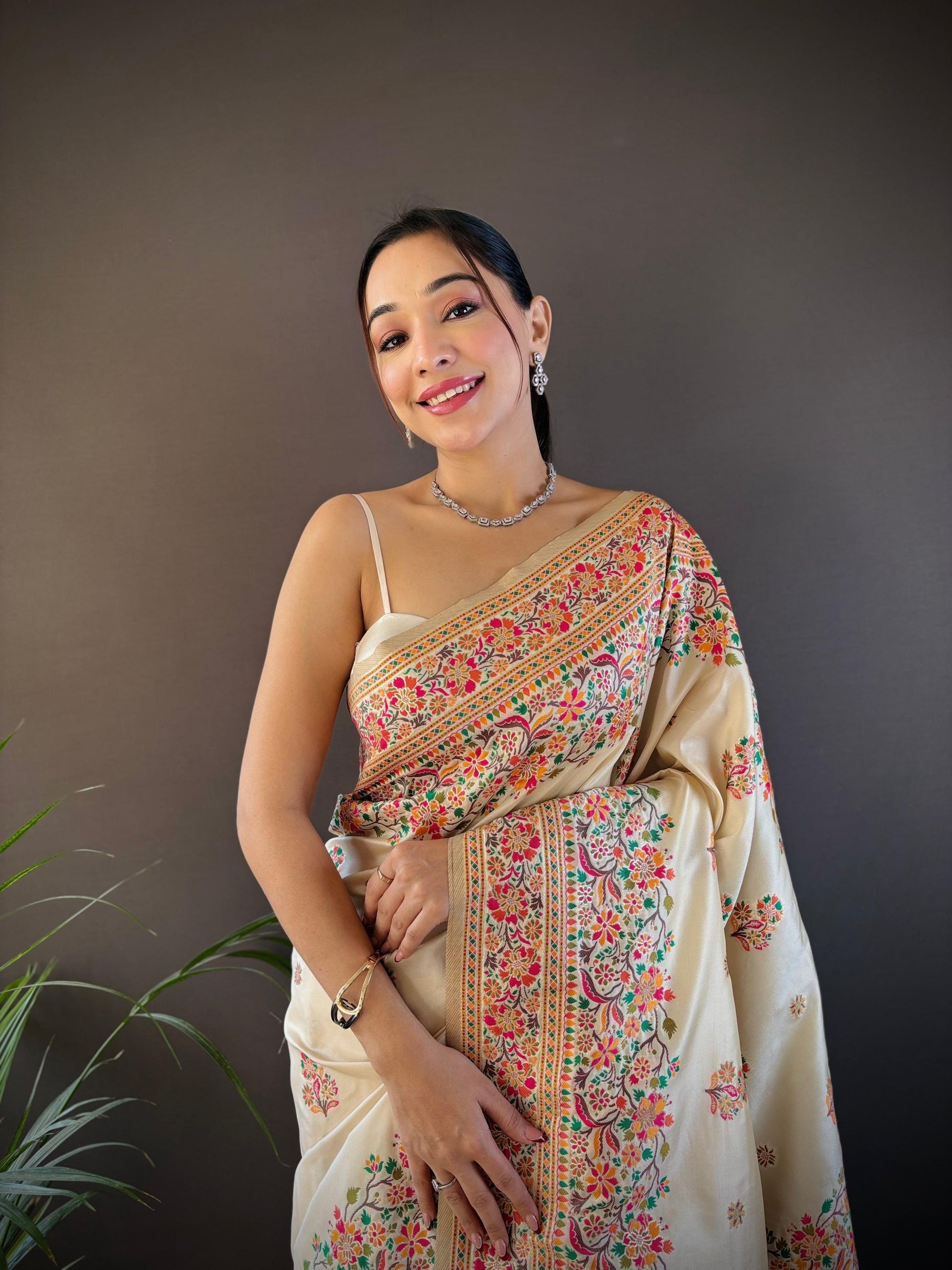 Sonakshi Women's Off White Pashmina Silk Zari Woven Traditional Saree with Blouse