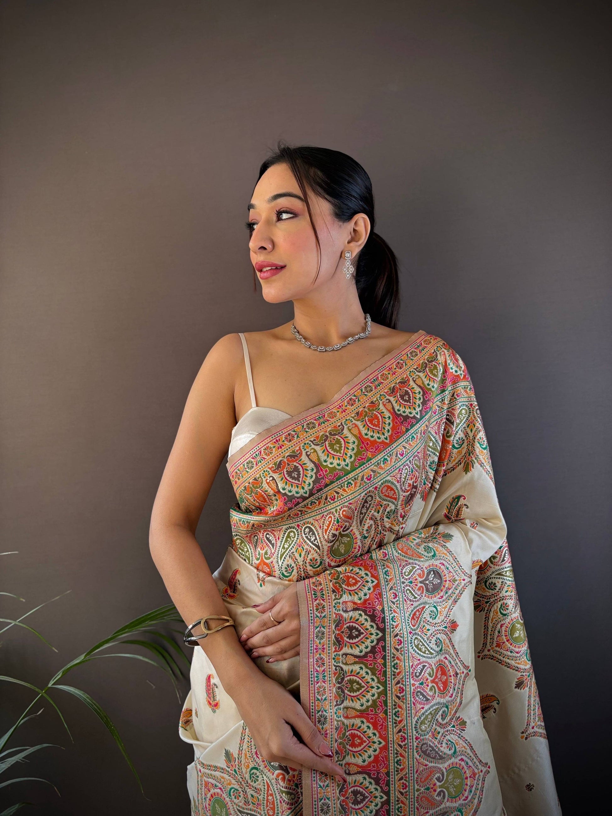 Sonakshi Women's Off White Pashmina Silk Zari Woven Traditional Saree with Blouse