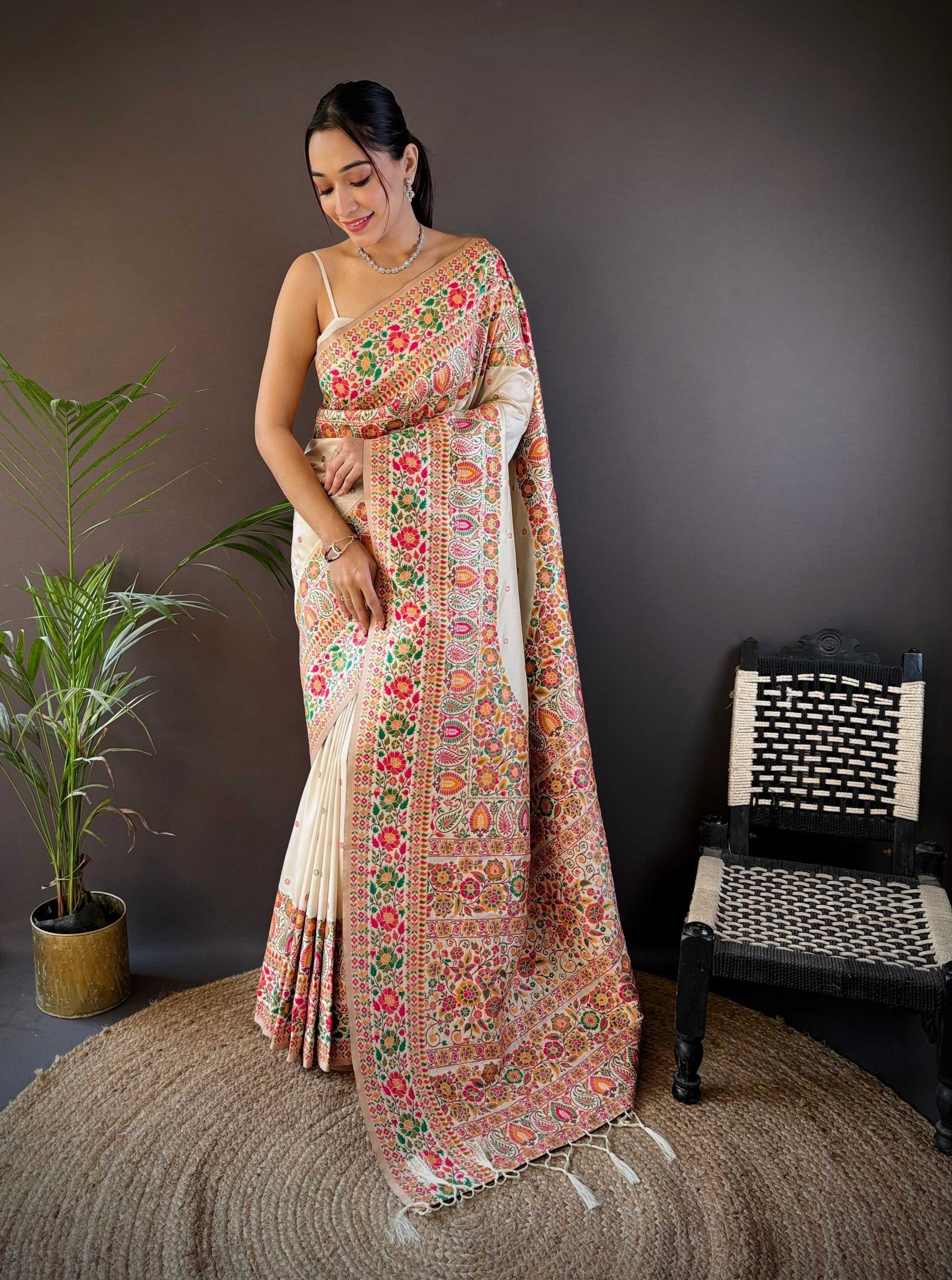 Sonakshi Women's Off White Pashmina Silk Zari Woven Traditional Saree with Blouse