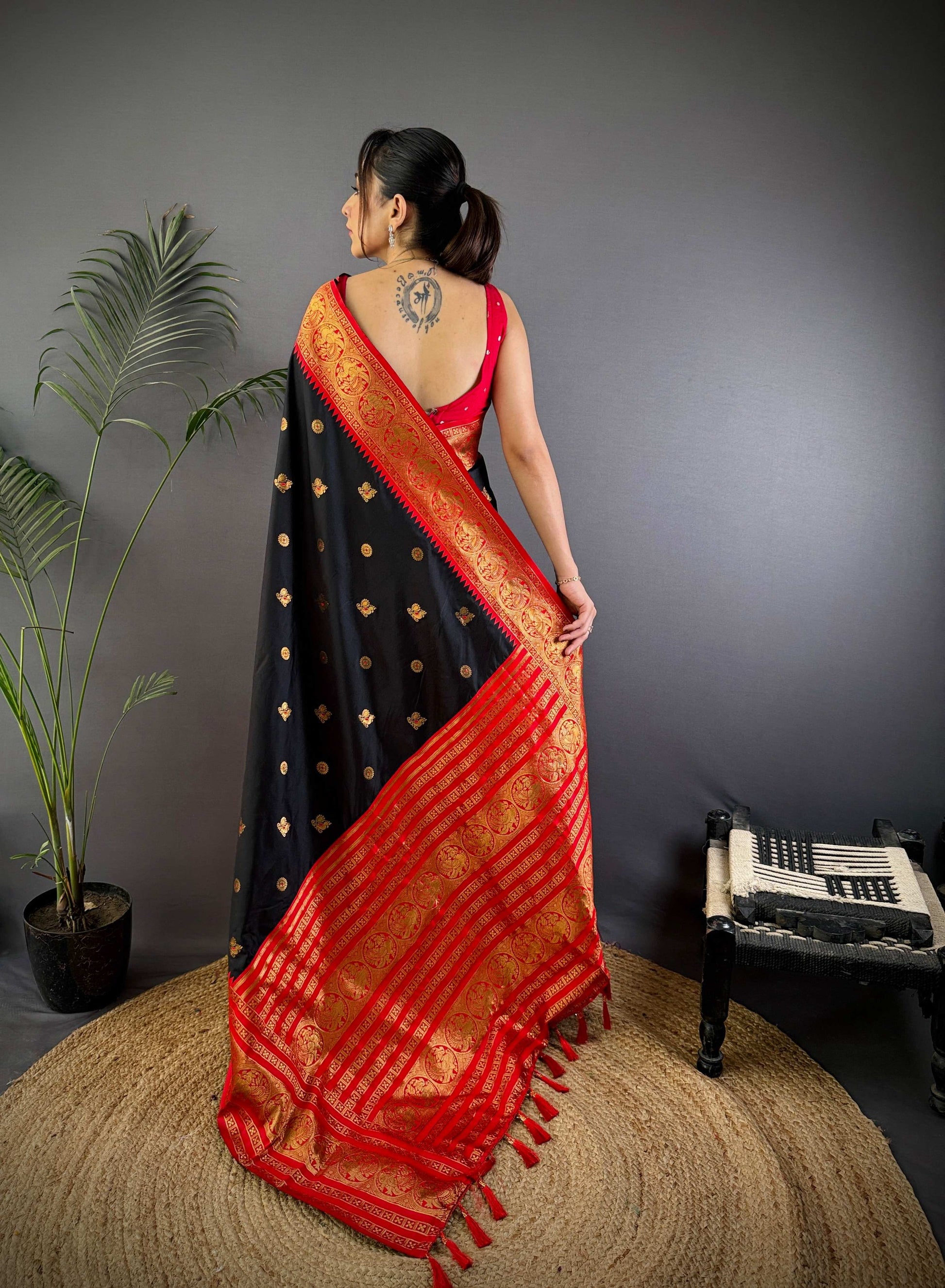 Sonakshi Women's Black Soft Silk Zari Woven Traditional Saree with Blouse
