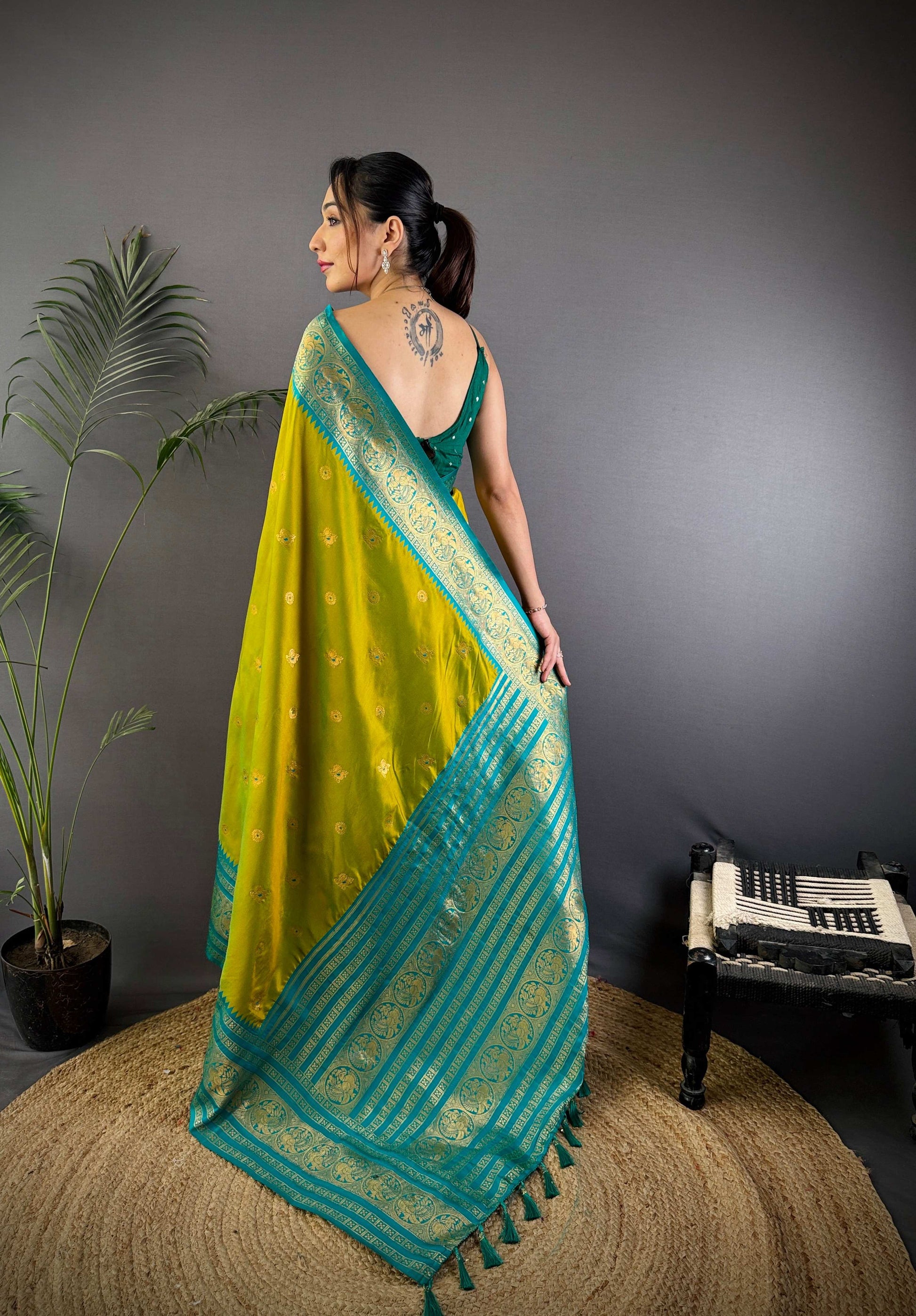 Sonakshi Women's Parrot Soft Silk Zari Woven Traditional Saree with Blouse