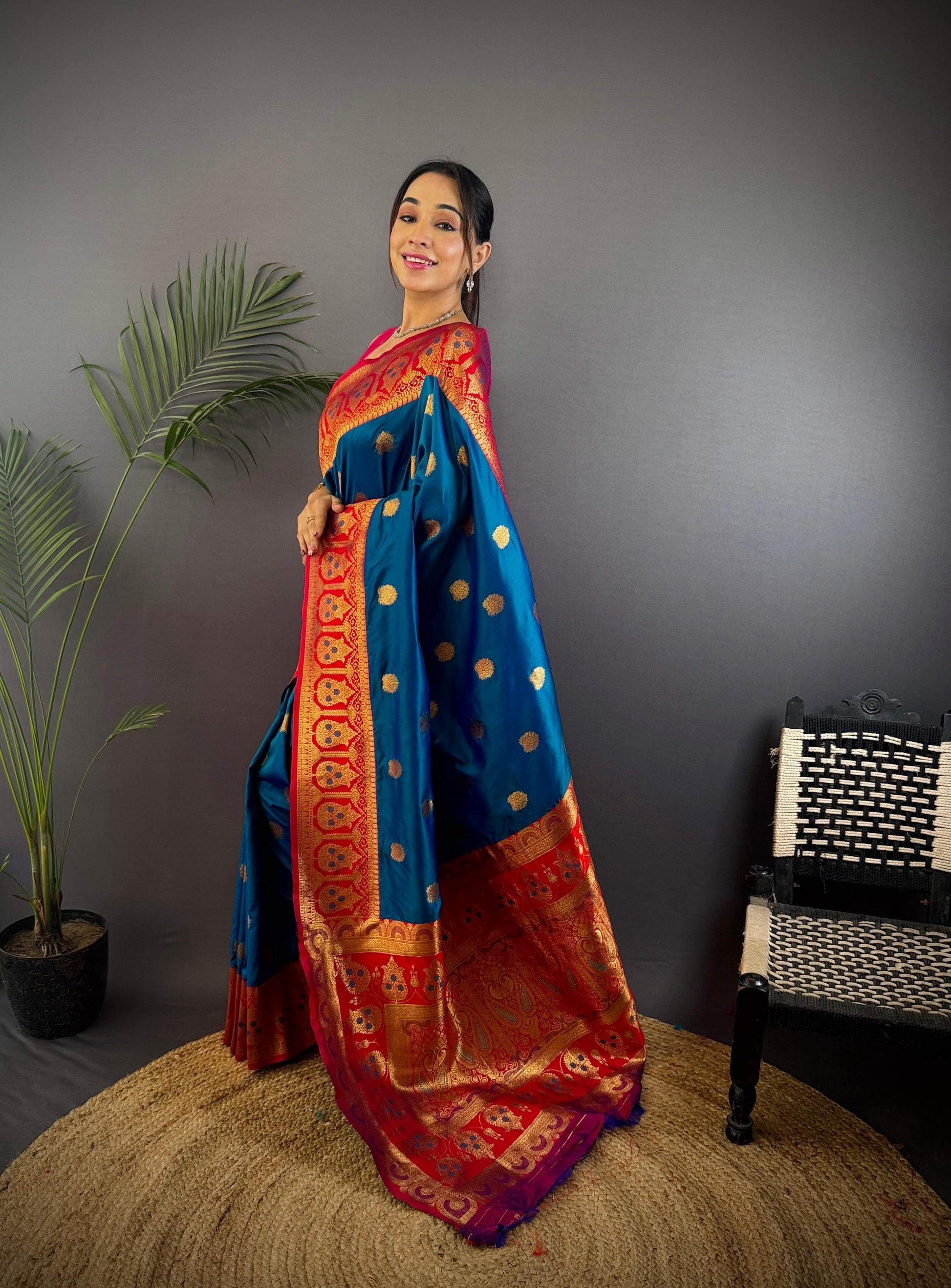 Sonakshi Women's Morepeach Banarasi Silk Zari Woven Traditional Saree with Blouse | Swadesiicart