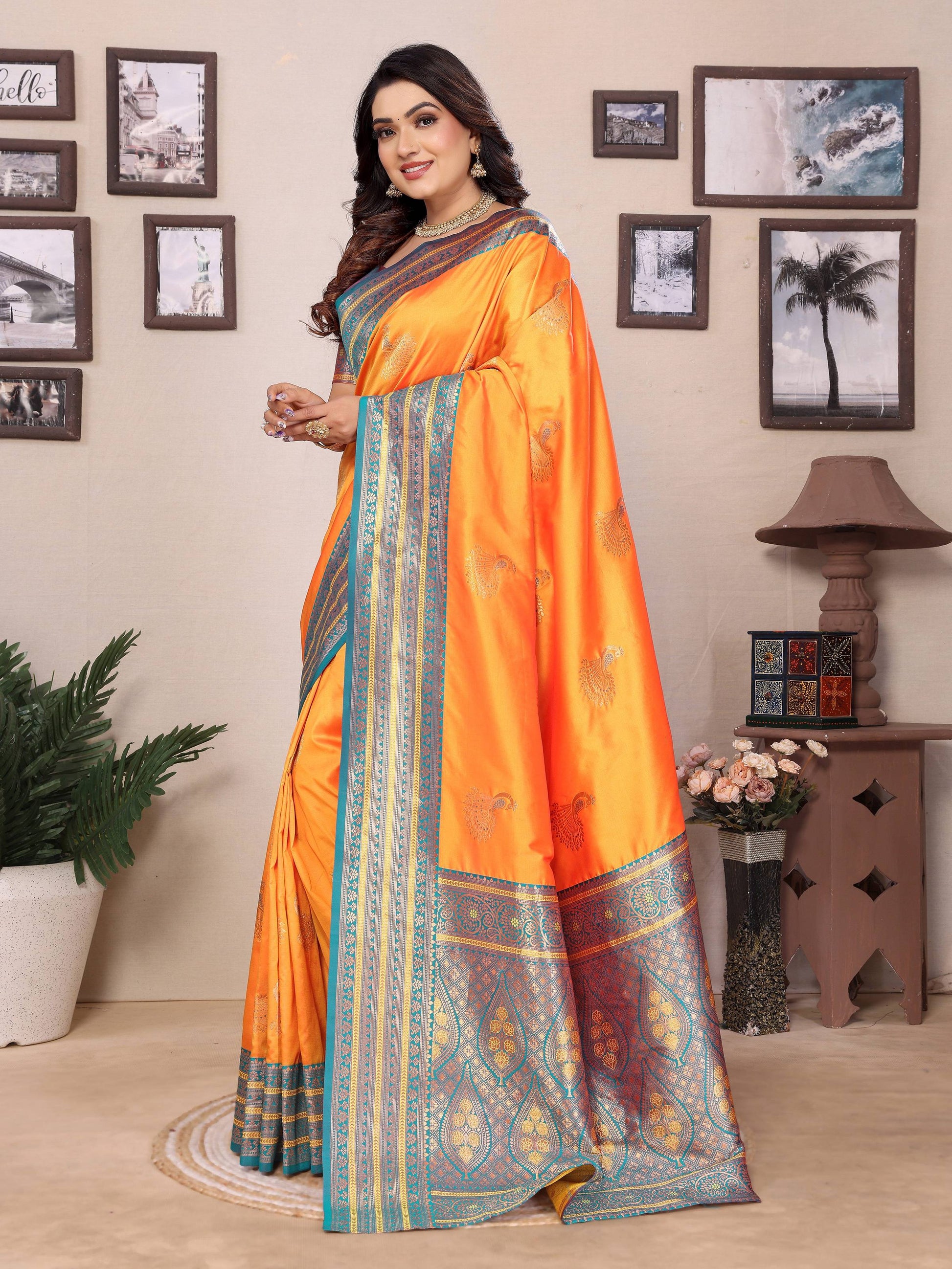 Sonakshi Women's Fenta Banarasi Silk Zari Woven Traditional Saree with Blouse | Swadesiicart